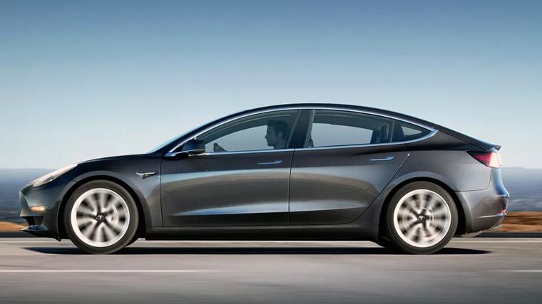 geluid Neerduwen Ruwe slaap TESLA MODEL 3 55KWH EV 175KW | Auto Informatie | ANWB