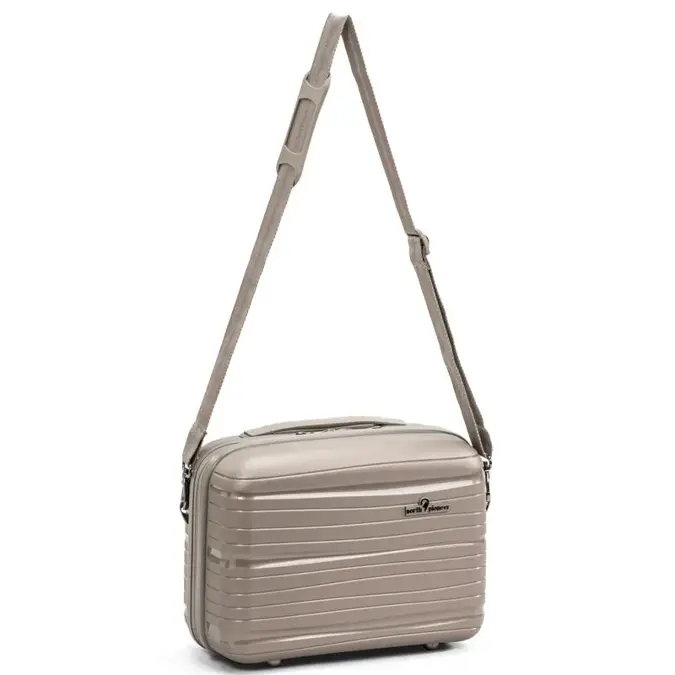 North Pioneer  Beautycase OSL BC