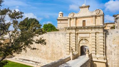 malta_mdina_ingang_stadspoort_shutterstock