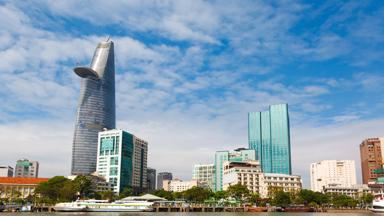 vietnam_dong-nam-bo_saigon_ho-chi-minh-city_skyline_rivier_hoge-gebouwen