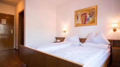 Hotel_Italie_Zuid-Tirol_Trentino_Hotel_Magre_standaardkamer1_a