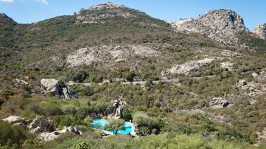 Italië_Hotel_Sardinië_Olbia_Hotel_ Rocca Sarde_sfeer restaurant zwembad_a (30)