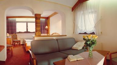 hotel_oostenrijk_kirchbichl_gasthof-schroll_kamer1