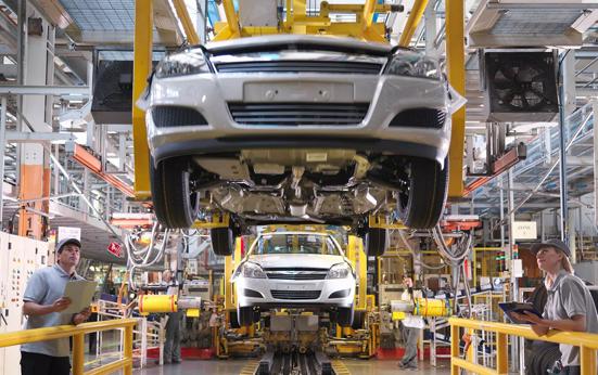 Chiptekort: langere levertijden en lagere autoproductie