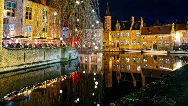 Christmas night at the idyllic canals of Bruges, Belgium