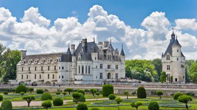 frankrijk_centre-val-de-loire_chenonceaux_kasteel-van-chenonceau_tuin_shutterstock