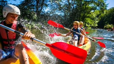 belgie_luxemburg_hotton_belgische-ardennen_kano_buffel-outdoor_floris heuer