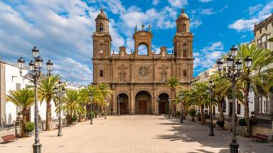 spanje_canarische-eilanden_gran-canaria_las-palmas_cathedral-santa-ana-vegueta_kathedraal_shutterstock