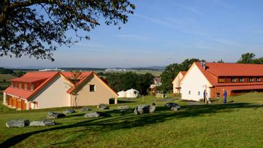 FOX_AT_Burgenland_Neutal_Jufa hotel Neutal_vooraanzicht 3