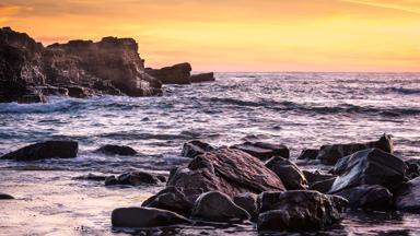 ierland_county-clare_spanish-point_rots_zee_zonsondergang_shutterstock