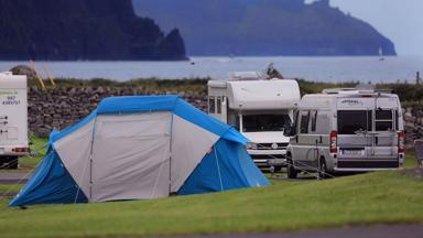 camping_ierland_county-clare_doolin_nagles-camping-and-caravan-park_tourism-ireland.jpg