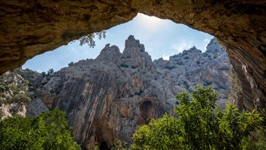 italie_sardinie_su-gorropu-kloof_grot_shutterstock