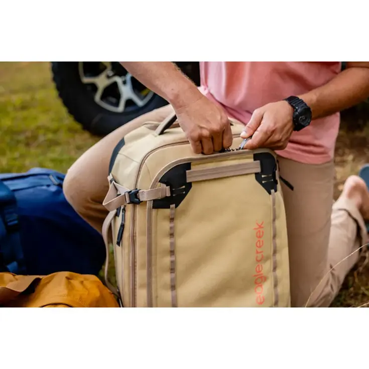 Gear Warrior XE 4 Wheeled Carry On  | 45 L