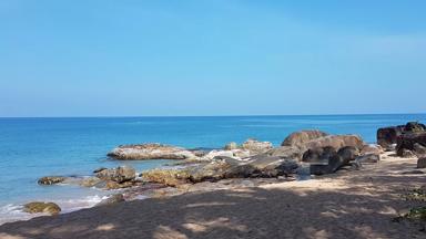 thailand_khao-lak_strand_2_f.jpg