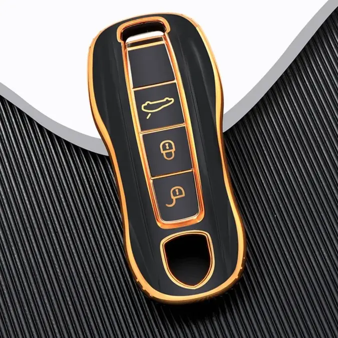 Dutch Shield Sleutelhoesje  Porsche goud B3