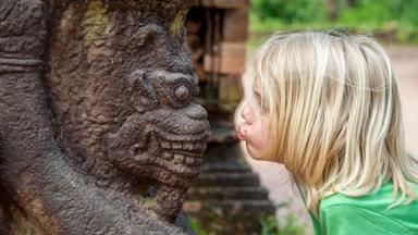 Vietnam, Hoi An, Cham tempel, My Son, kind - GettyImages-958322616