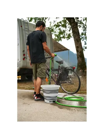 Opvouwbare emmer met batterijpomp - 15 liter