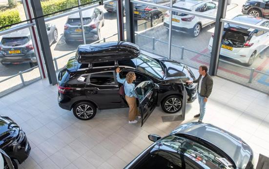 Levertijden nieuwe auto’s lopen spuigaten uit | ANWB