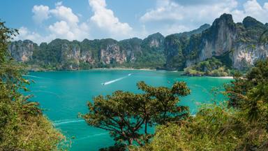 thailand_krabi_andamanse-zee_railay-beach_strand_w.jpg