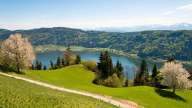 oostenrijk_karinthie_ossiach_ossiacher-see_meer_wandelpad_bergen