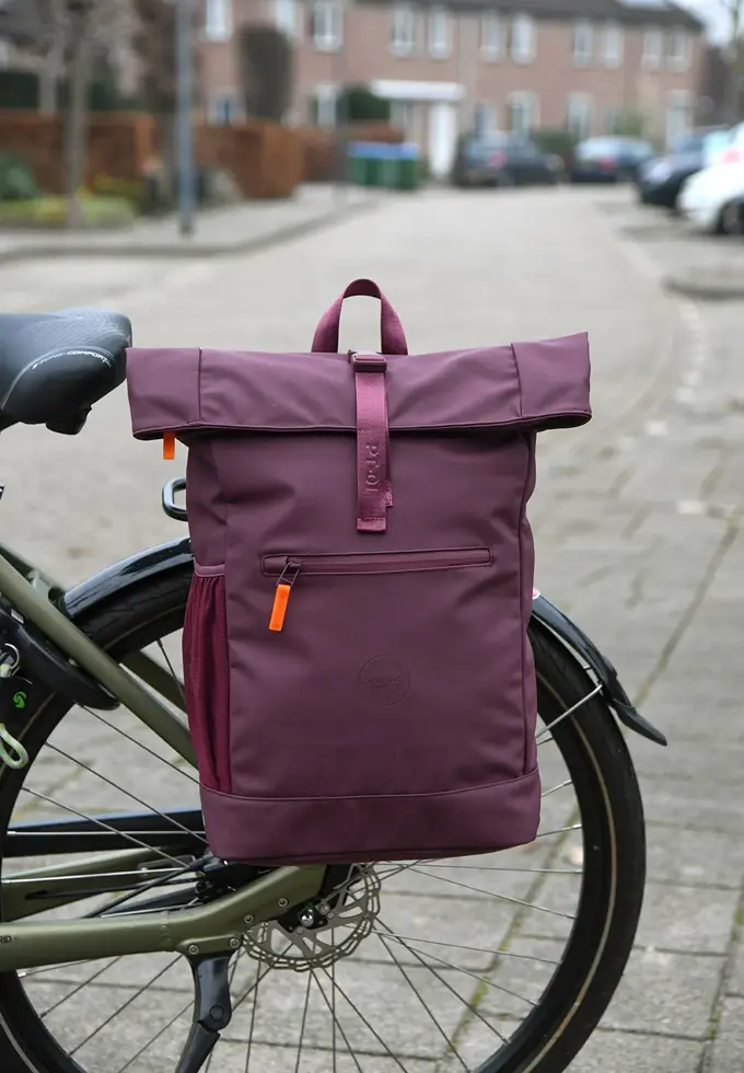 PT01 Fiets Rugzak - Plum Burgundy - Laptopvak