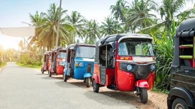 sri lanka_algemeen_straatbeeld_tuktuk_1_shutterstock_b.jpg