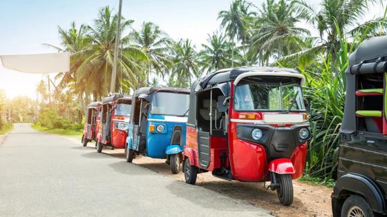 sri lanka_algemeen_straatbeeld_tuktuk_1_shutterstock_b.jpg