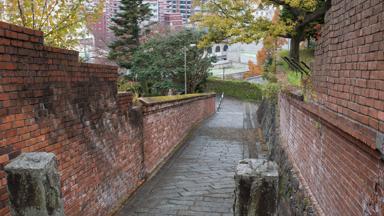 japan_nagasaki_oranda zaka_hollands_wijk_b_shutterstock