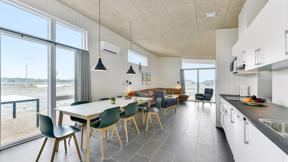 vakantiepark_denemarken_midden-jutland_sondervig_lalandia-sondervig_vijfkamerwoning-premium_keuken_h