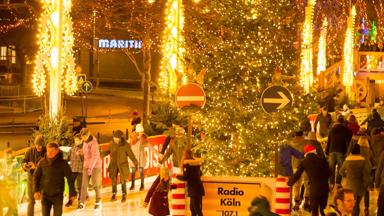 Kerstmarkt Keulen 039.jpg
