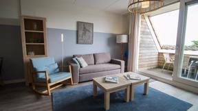 hotel_nederland_friesland_residence-terschelling-wellness-waddenresort_woonkamer-persoons-suite