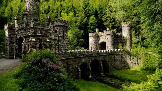 ierland_county-waterford_southpark_ballysaggartmore-towers_tourism_ireland