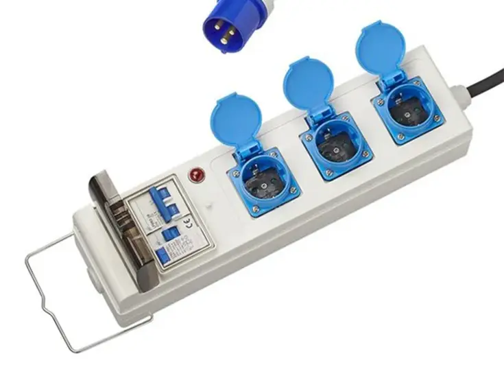 ProPlus Stekkerdoos - 10M - 3 stopcontacten