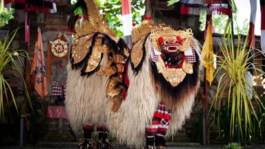 indonesie_bali-ubud_barong-dansers_b.jpg