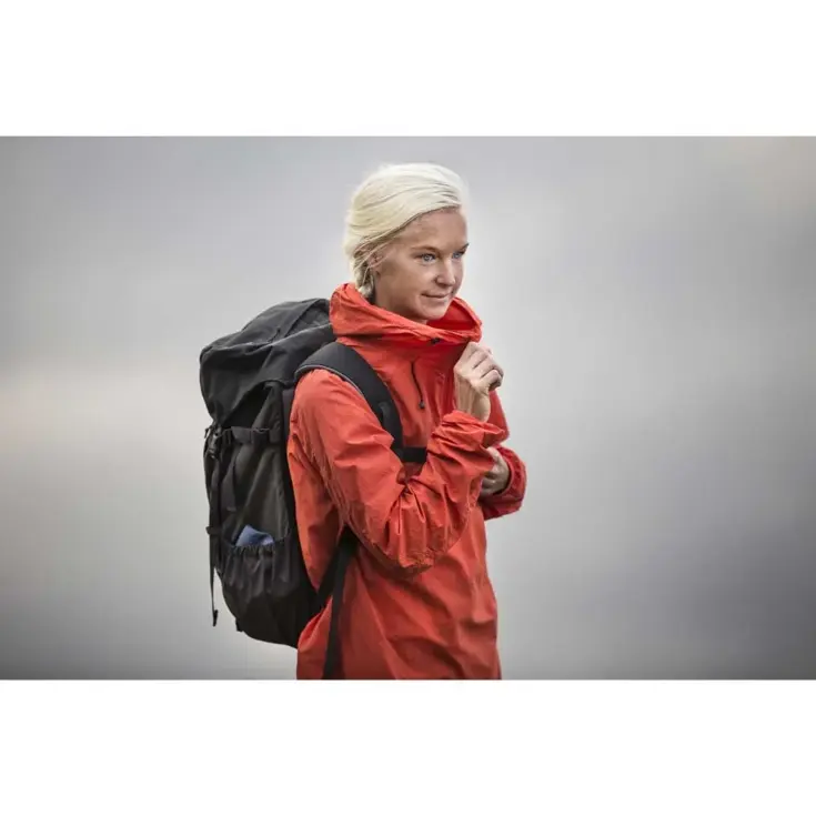 Fjallraven Kaipak 28 stone grey