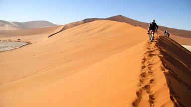 namibie_sossusvlei_groep_woestijn_b