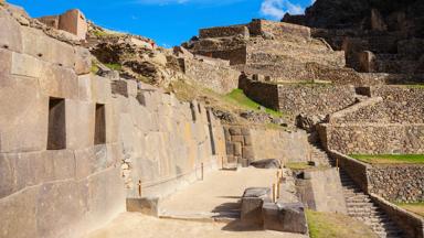 peru_ollantaytambo-inca-ruines_b.JPG