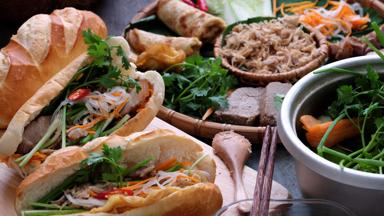 vietnam_algemeen_streetfood_eten_banh mi_b