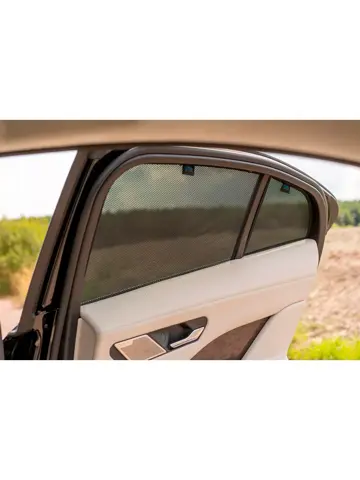 Jaguar I-Pace 2018 - Zonneschermen achterportieren - Car Shades