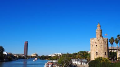 spanje_andalusie_sevilla_rivier_torro-del-oro_f.JPG