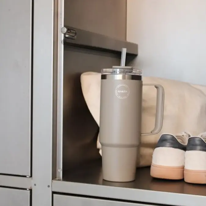 Thermosbeker AYA&IDA Thermocup with staw 885 ml