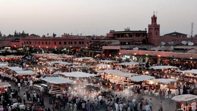 marokko_marrakech_djemaa-el-fna_w(1).jpg