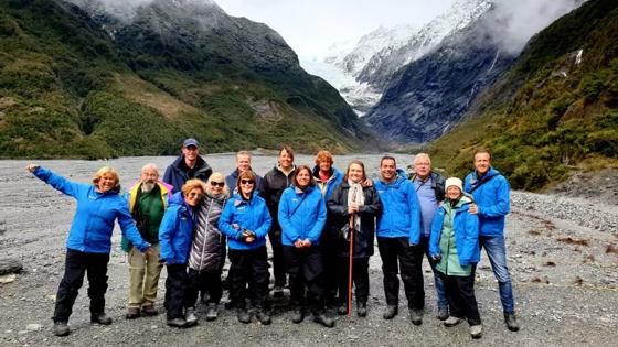 nieuw-zeeland_fox glacier_groepsfoto_reiziger_reisleider_f