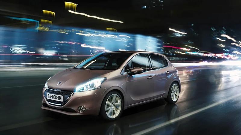 Peugeot 208 I