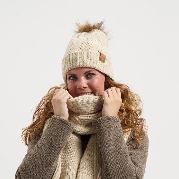 Darcie Dames - Beanie