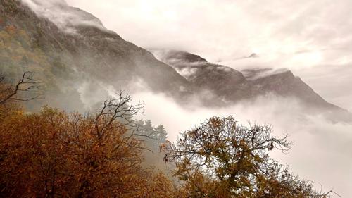 Mist in de bergen van Valchiavenna