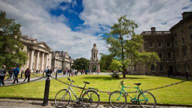 ierland_county_dublin_dublin_trinity_college_fietsen_hek_tourism_ireland