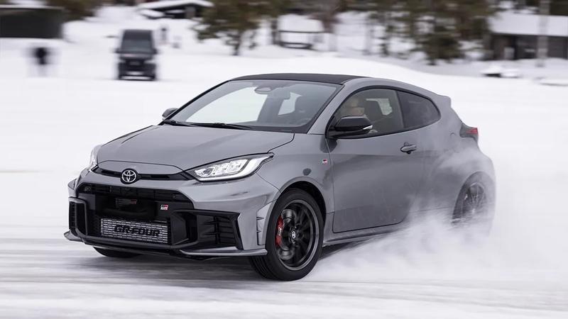 Toyota Yaris IV 1e facelift