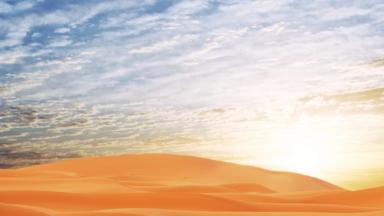 marokko_erg-chebbi-woestijn_merzouga_woestijnlandschap_kameel_sahara_mens_b