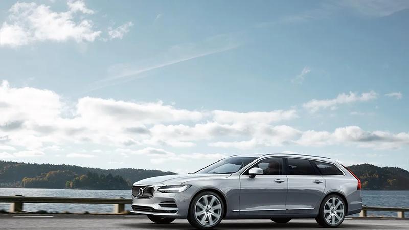 Volvo V90 II